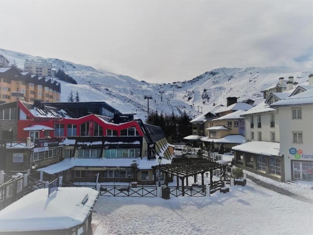 Ski Plaza Sierra Nevada & Zona Baja Luaran gambar